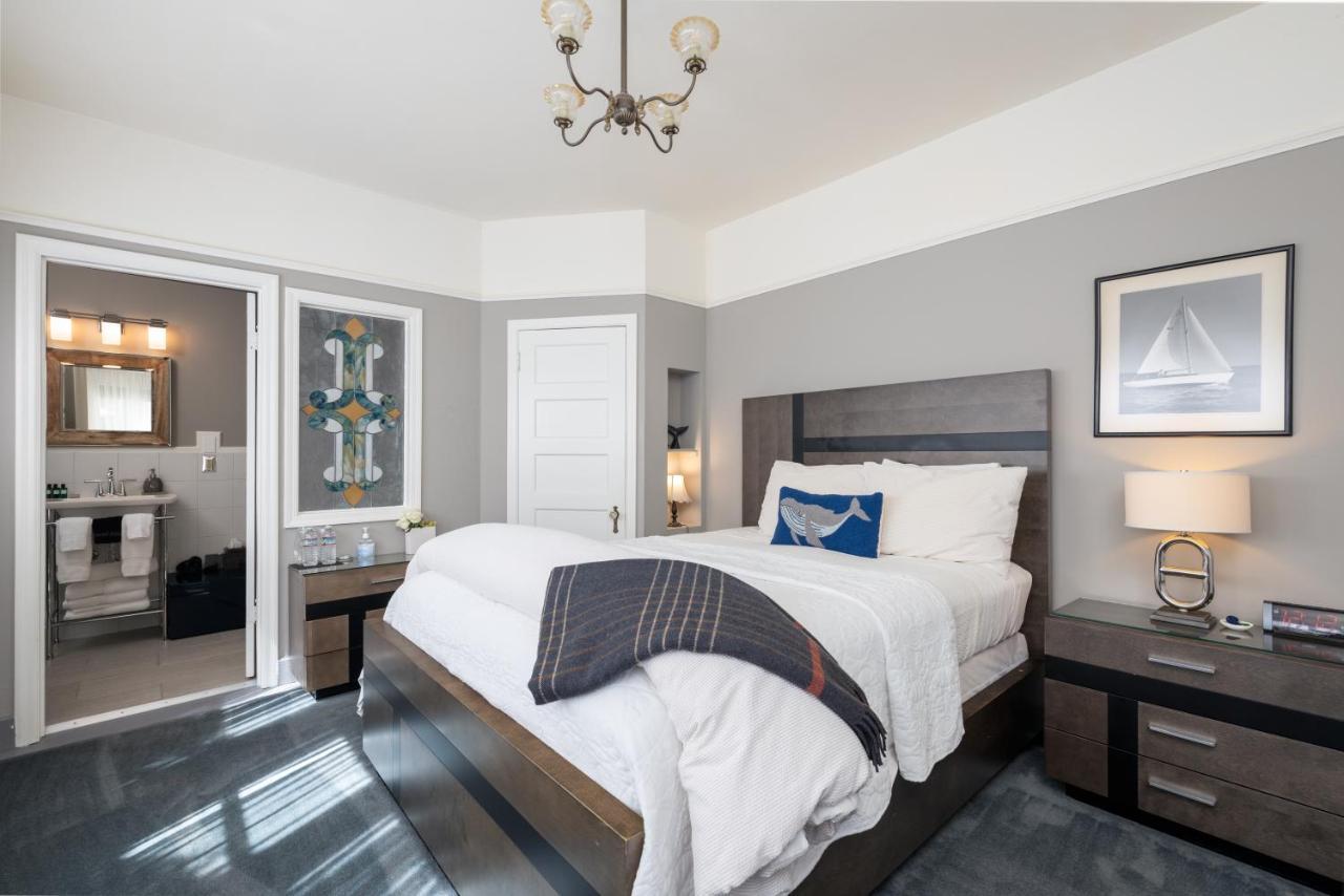 Nantucket Whale Inn, Half Moon Bay Buitenkant foto