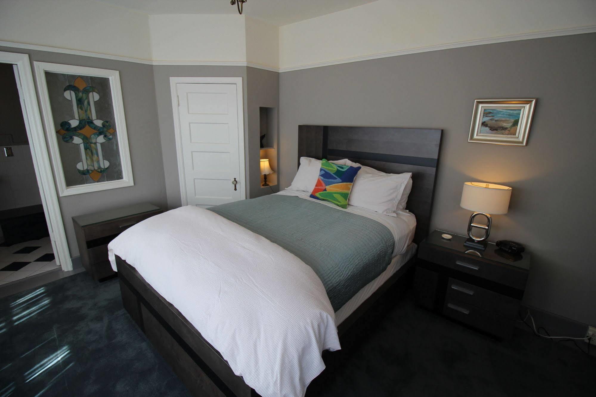 Nantucket Whale Inn, Half Moon Bay Buitenkant foto